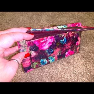 Floral Clasp Closure Wallet
